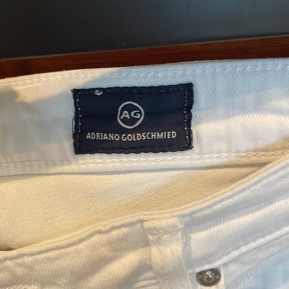 Adriana Goldschmeid white jeans. Goodnused condition. Size 31, but fits like 29. - Picture 3 of 6
